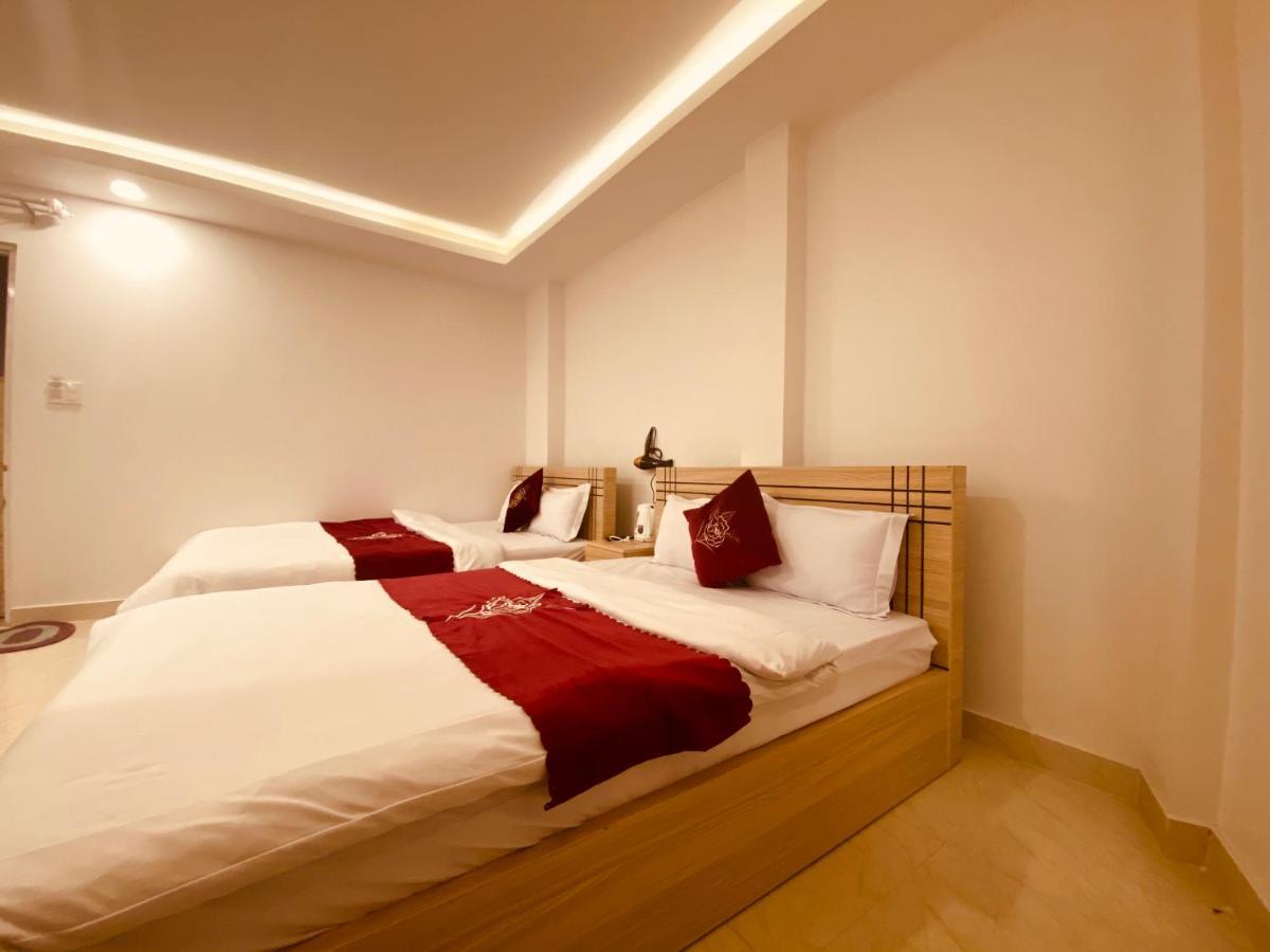 Kieu Trang Hotel Далат Екстер'єр фото