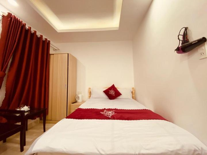 Kieu Trang Hotel Далат Екстер'єр фото